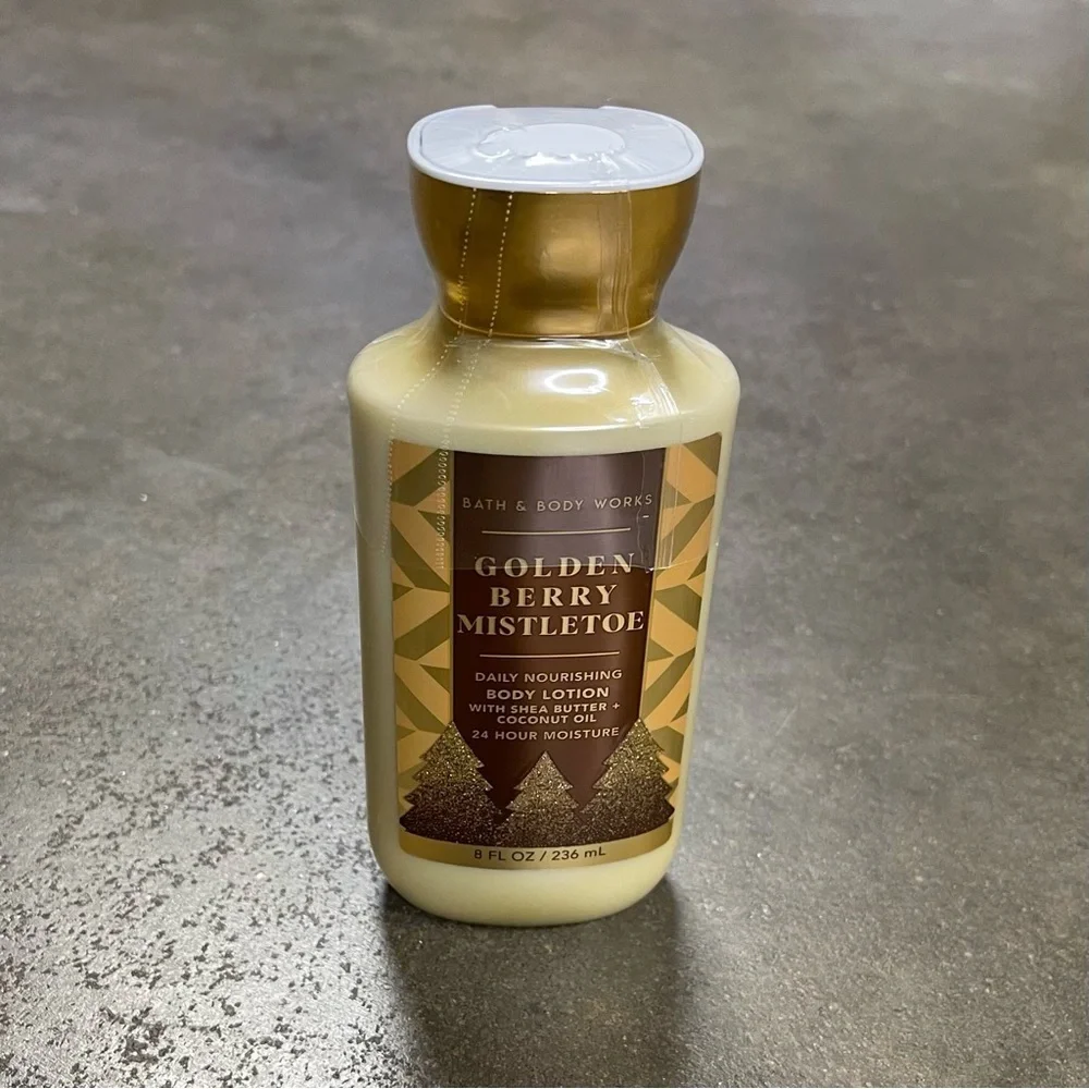 Bath & Body Works Golden Berry Mistletoe Body Lotion